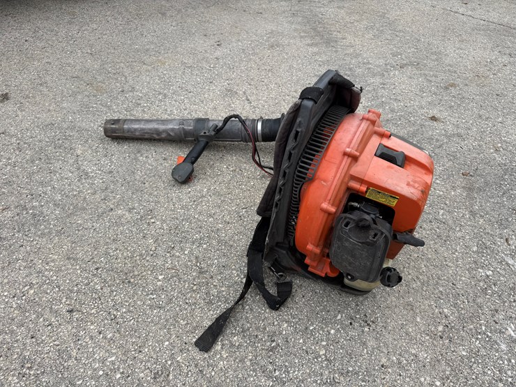 #9131-•-husqvarna-backpack-blower-(new-berlin,-wi)-image-3