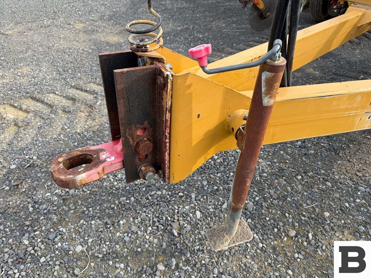 1995-haybuster-3200-image-13