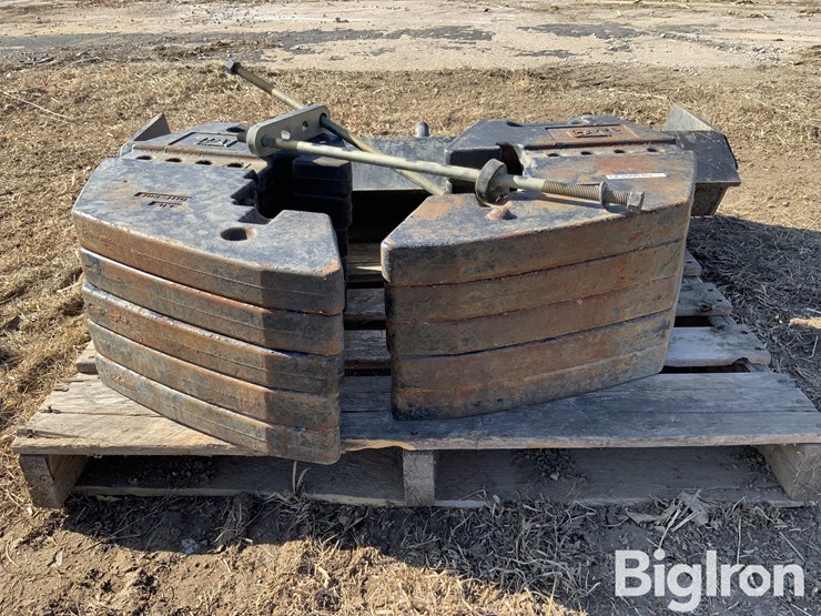 caterpillar-100-image-14