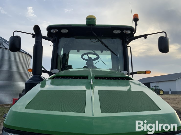 2013-john-deere-8360r-image-14