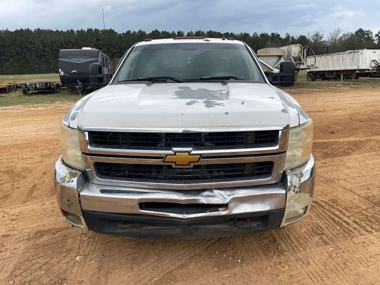 2008-chevrolet-silverado-3500-image-5