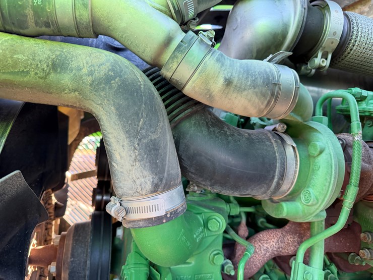 2017-john-deere-6120m-image-57