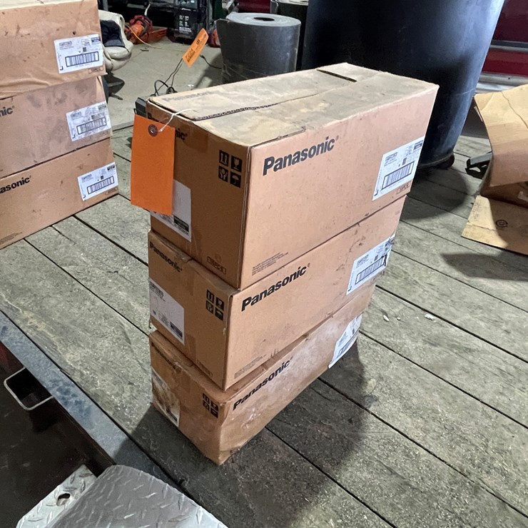 #7221 • (3) Boxes of Panasonic Light Capsules