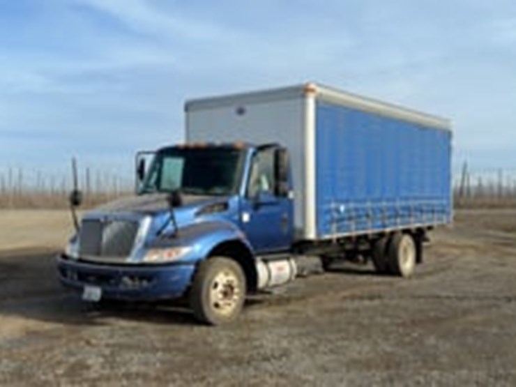 2015-international-durastar-4300-image-47