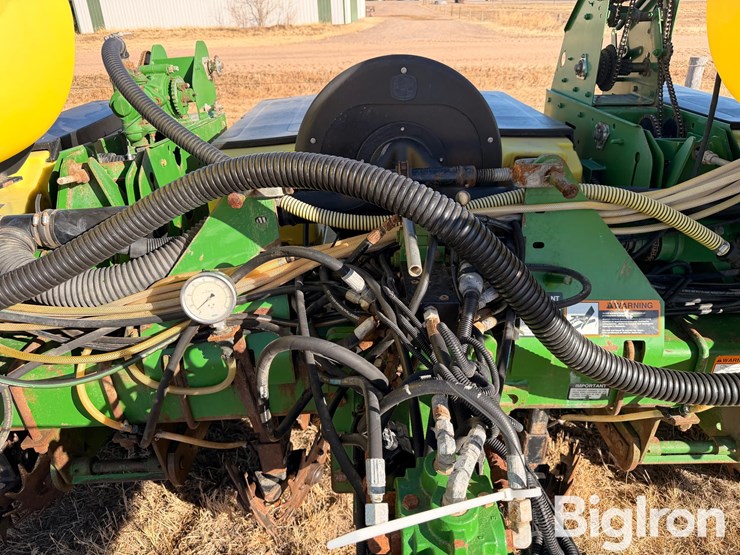 2008-john-deere-1760-image-18