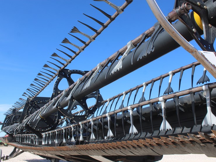 2011-case-ih-2162-image-12