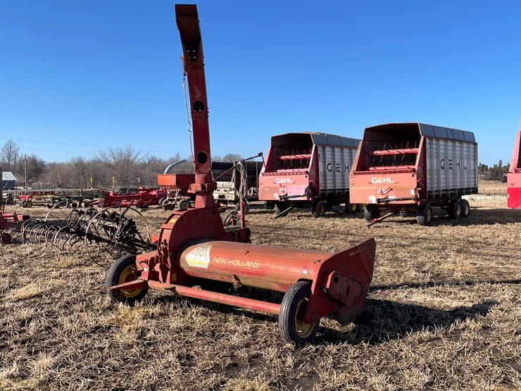 #3448-•-new-holland-chopper-image-4