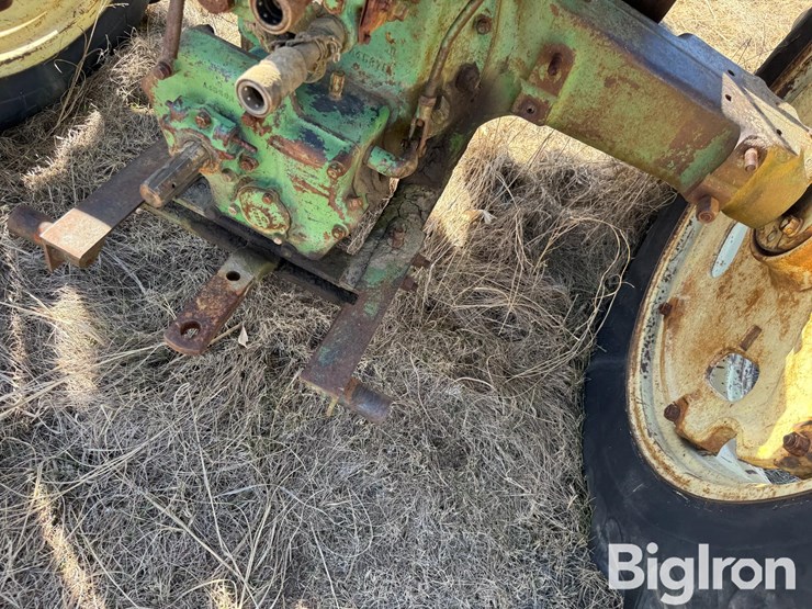 1955-john-deere-60-image-13