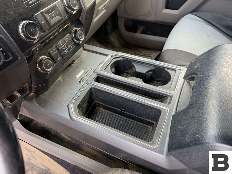 2015-ford-f150-image-29