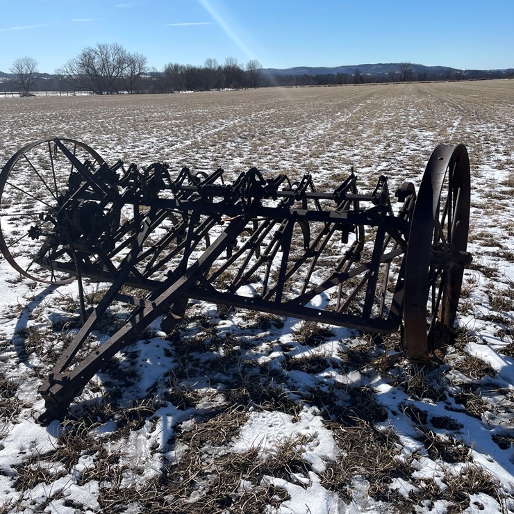 #3264 • Vintage 8' Digger