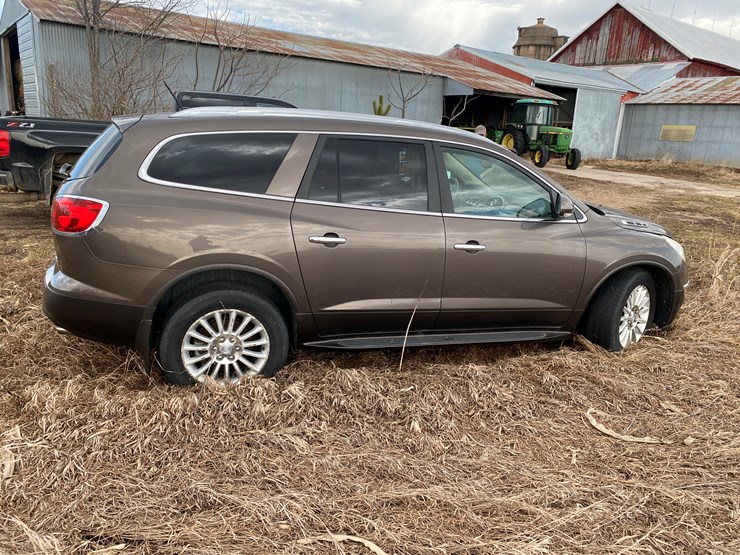 2012-buick-enclave-image-5