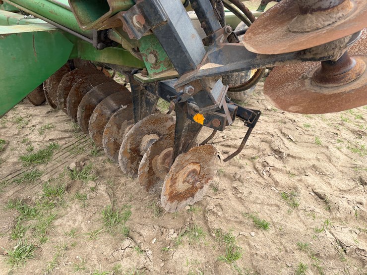 john-deere-25-image-41