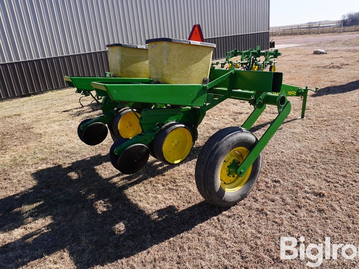 john-deere-7000-image-5