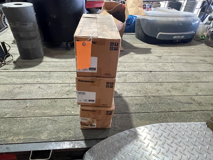 #7221-•-(3)-boxes-of-panasonic-light-capsules-image-2