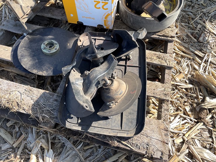 john-deere-7000-image-46