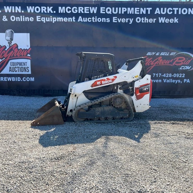 2022 BOBCAT T64