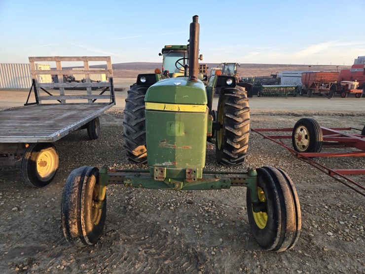 john-deere-4230-image-2