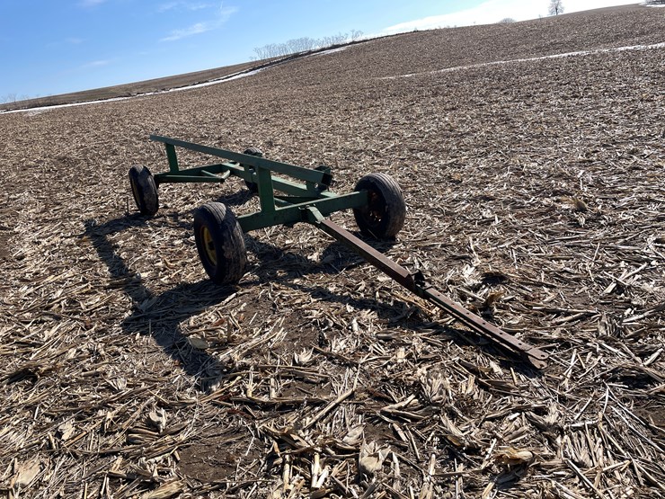 #7409-•-john-deere-running-gear-head-cart-(bloomer,-wi)-image-1