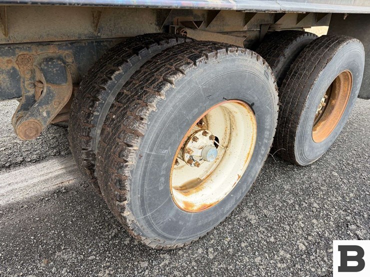 1980-ford-9000-image-26