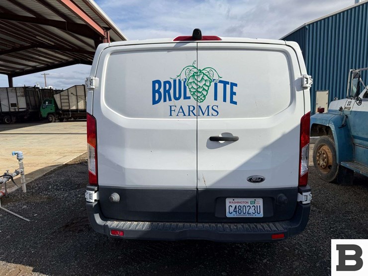 2015-ford-transit-image-3