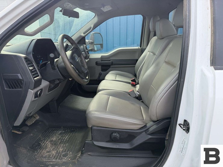 2019-ford-f350-image-21