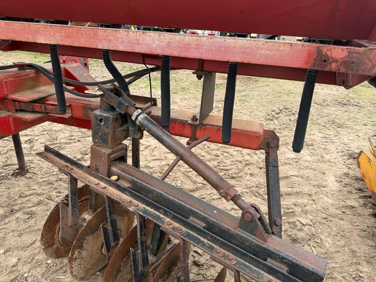 #41257-•-h&s-manufacturing-ls1440-levee-plow-w/-best-seeder-image-19