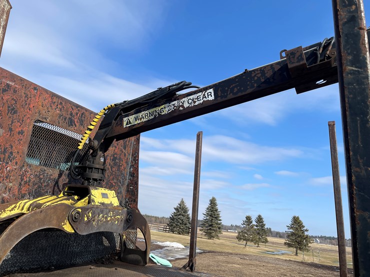 #1005-•-2003-sterling-log-truck-(has-wi-title)-(grantsburg,-wi)-image-11