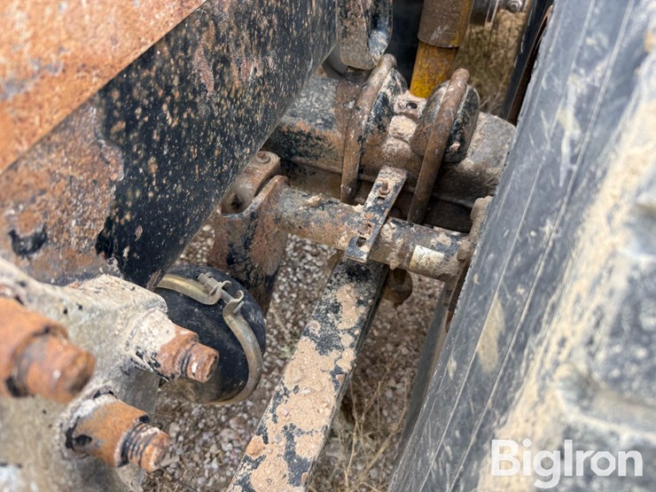 1993-freightliner-fld120-image-18