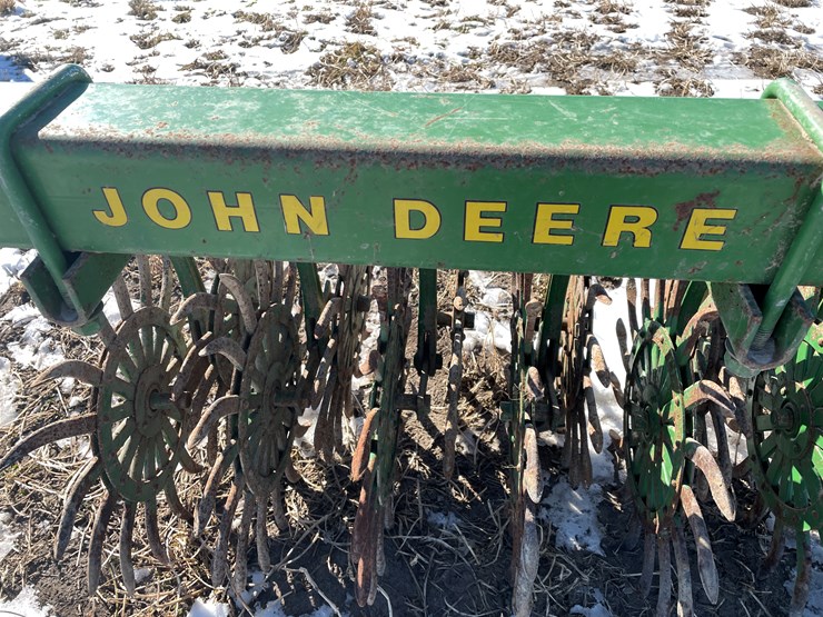john-deere-400-image-7