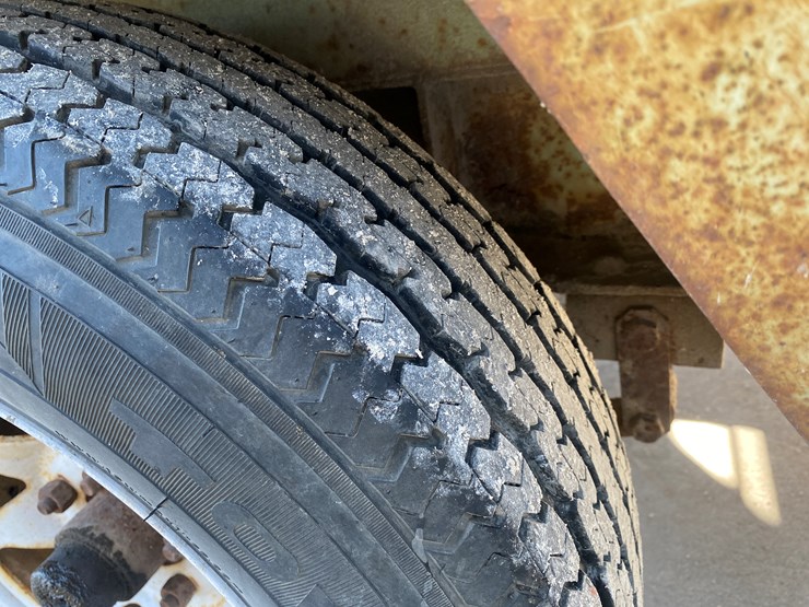 #1222-•-sullair-185q-towable-air-compressor-(st.-nazianz,-wi)-image-18