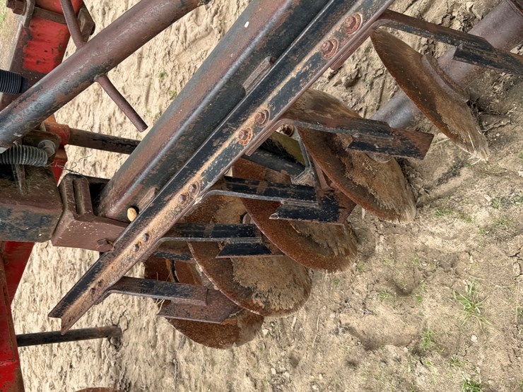 #41257-•-h&s-manufacturing-ls1440-levee-plow-w/-best-seeder-image-18