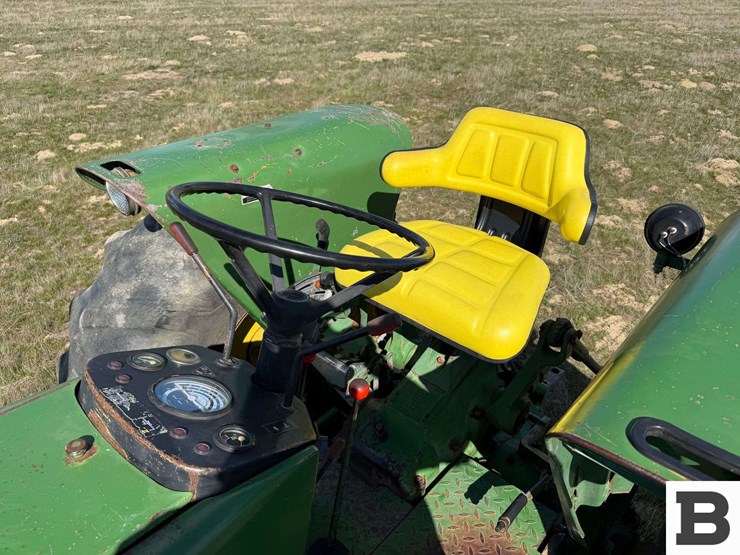 john-deere-2840-image-40