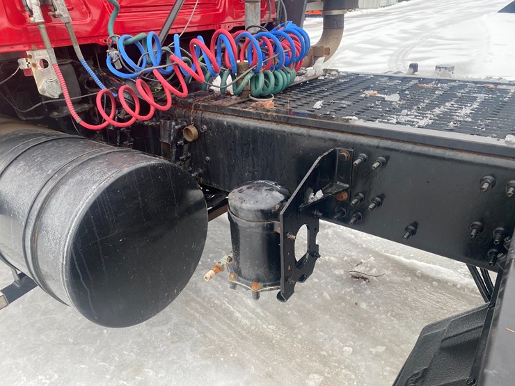 #1145-•-2009-mack-gu713-semi-tractor-(has-wi-title)-(mosinee,-wi)-image-73