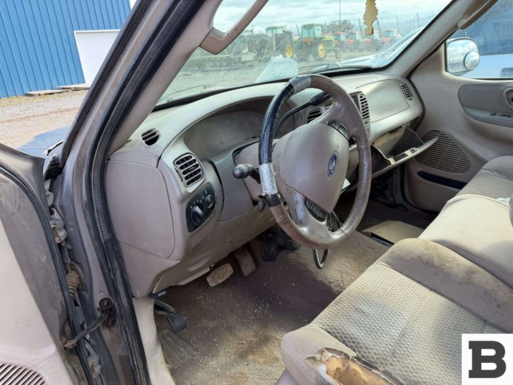 2003-ford-f150-image-12