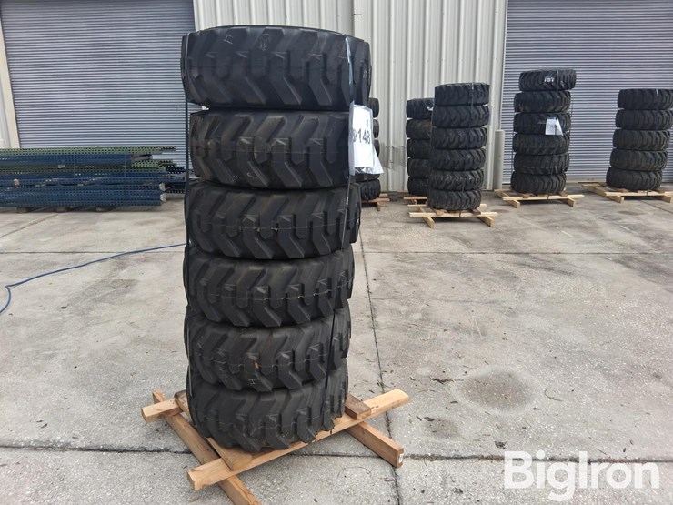 extremelift-10-16.5-tires-&-rims-image-5