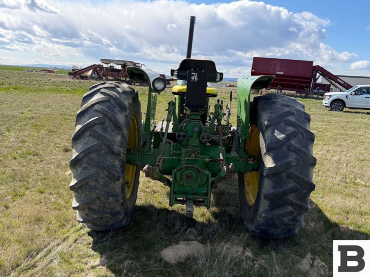 john-deere-2840-image-4