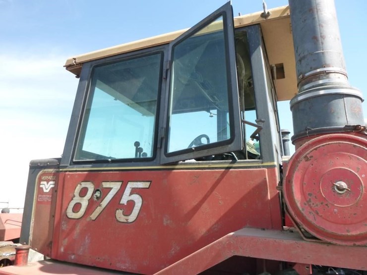 1982-versatile-875-image-12