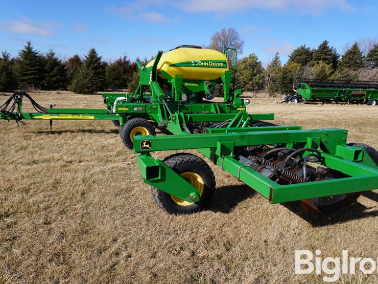 2004-john-deere-1690-ccs-image-8
