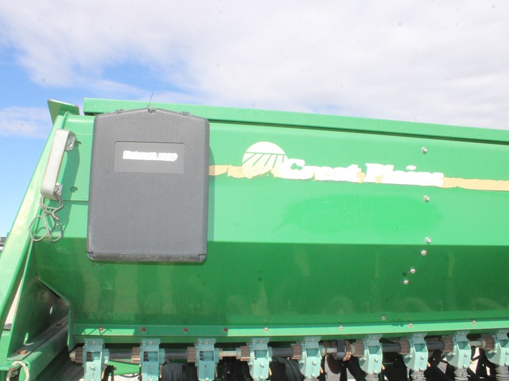 #1004-•-great-plains-3s-400d-solid-stand-grain-drill-image-24