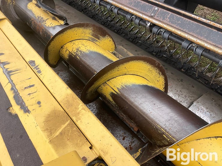 new-holland-2326-image-12