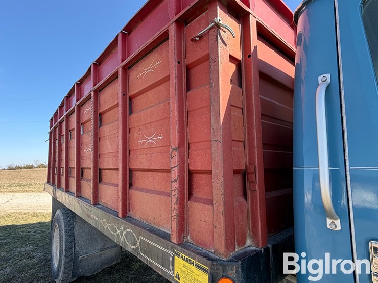 1998-international-4900-image-9