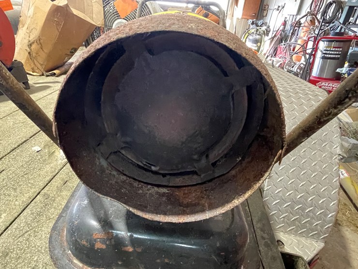 #7206-•-john-deere-torpedo-heater-image-13