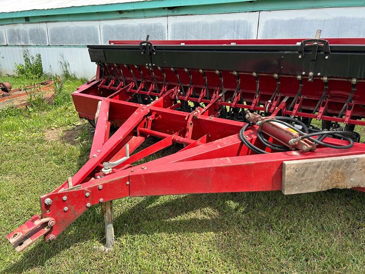 case-ih-5100-image-5