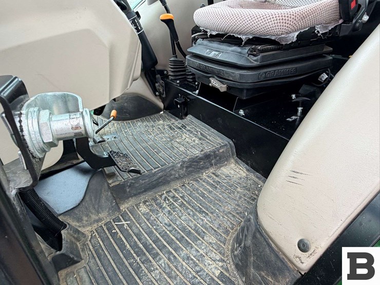 john-deere-5075e-image-47