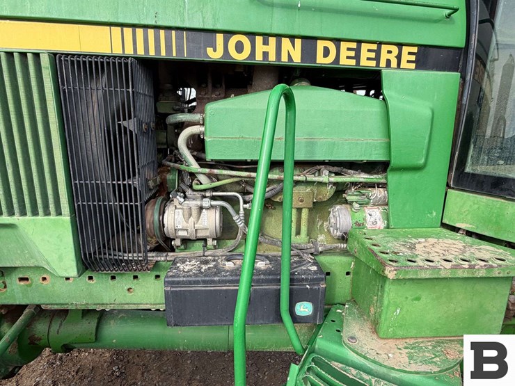 1990-john-deere-4955-image-13