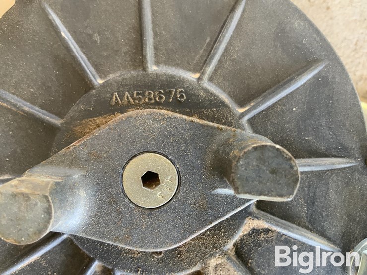 john-deere-1720-image-11