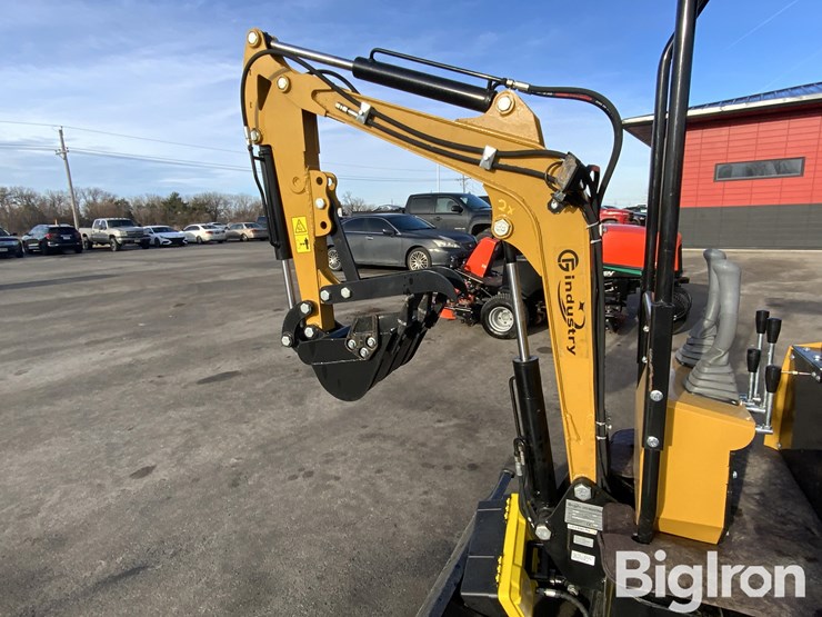 2025-cfg-industry-h12r-image-9