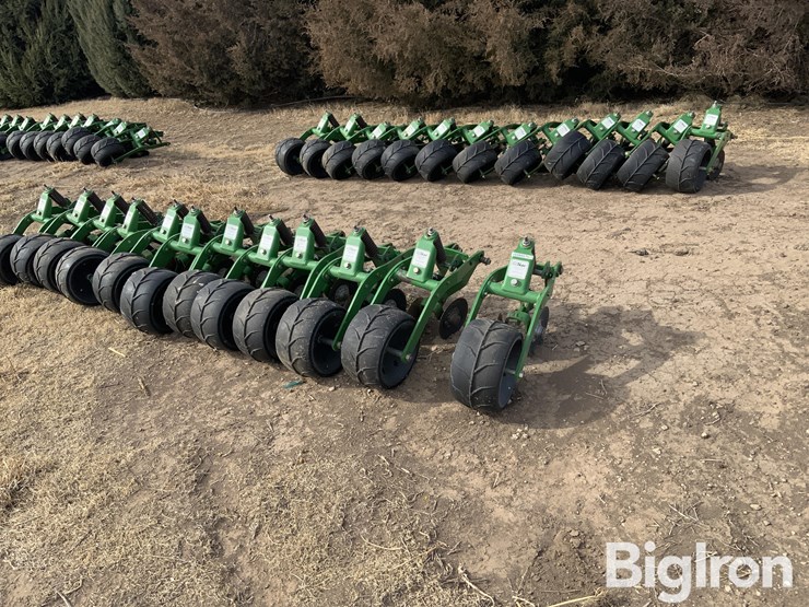 john-deere-a-image-1