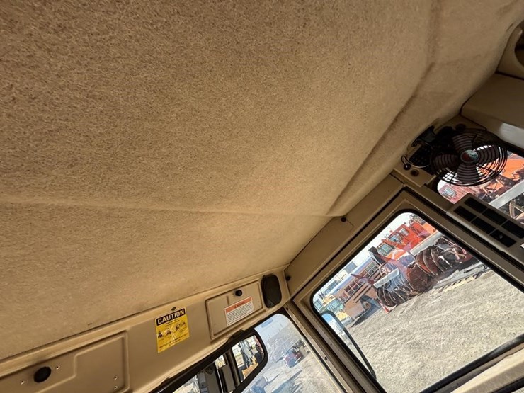 caterpillar-143h-image-52