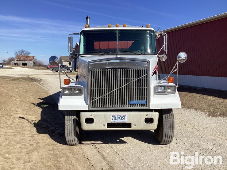 1990-white/gmc-wcl-image-2